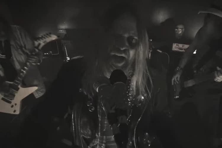 Corrosion of Conformity y Ministry colaboran en “Gimme Some Moore”
