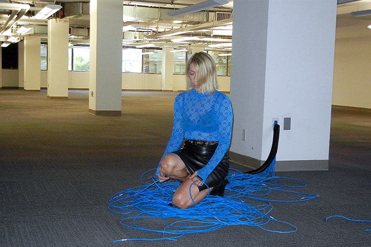 “Dirty Tech”, segundo adelanto del tercer disco de Kim Gordon