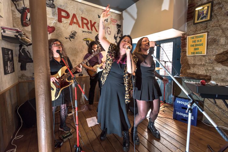 Concurso de artistas femeninas del Miranda Urban Festival