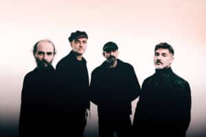 Los Enemigos anuncian su retorno discográfico, “Canciones chulas”, para octubre