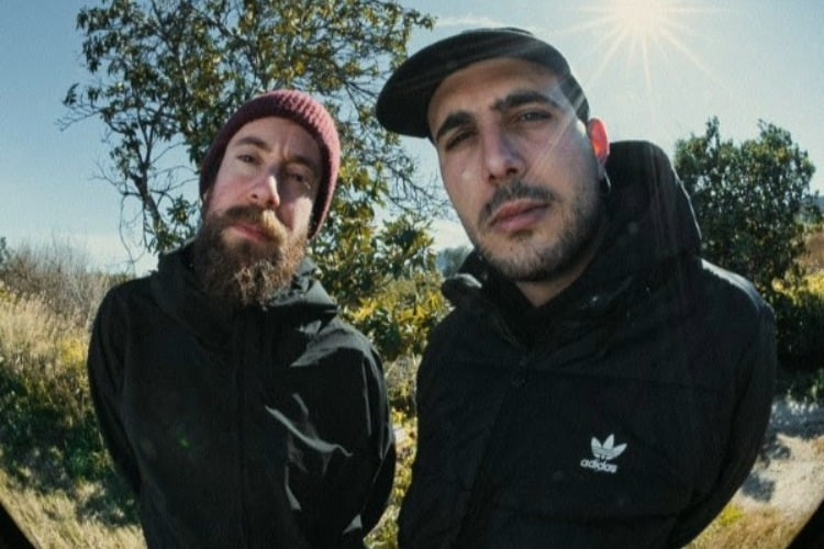 QUINTO y Romàntic Dimoni se unen en “Sense senyal”