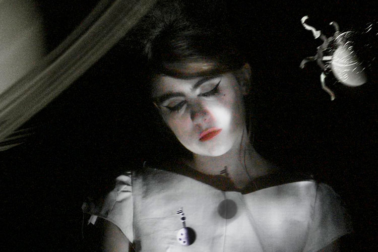 Rebe lanza “Brilla el sol” y anuncia las fechas de su gira