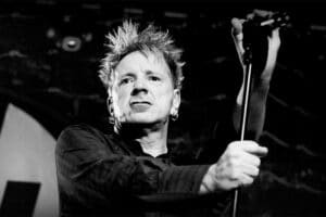 ¿Quieres abrir los concierto de PiL (Public Image Ltd) en España?
