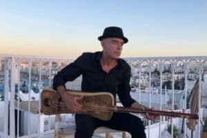 Antonio Arias colabora con Bachir Attar en “Ciudad sin sueño”