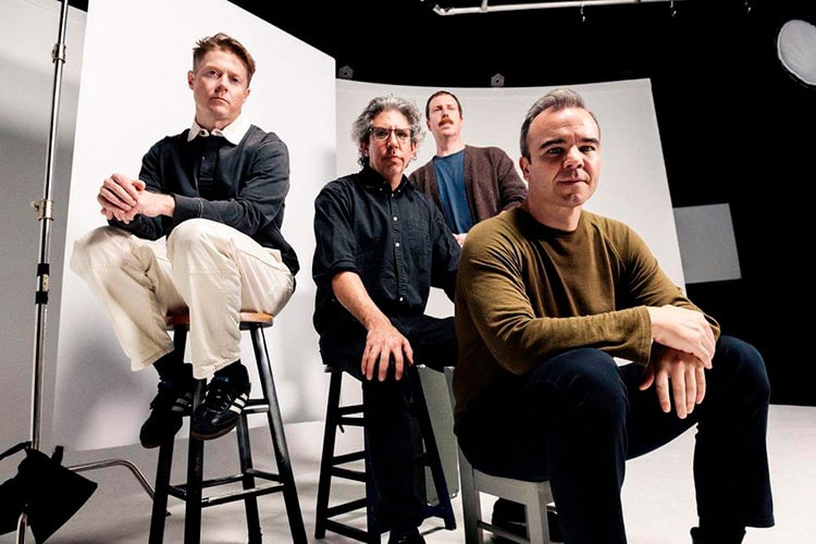 Future Islands celebran veinte años con “From a Hole in the Floor to a Fountain of Youth”