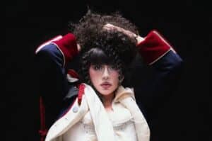 Káryyn og 'Collapse Phase': elektronisk pop av følelsesmessig sammenbrudd