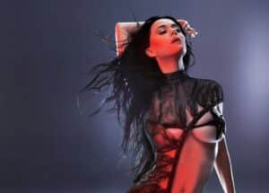 Katy Perry nekter for seksuelle overgrep mot Ruby Rose