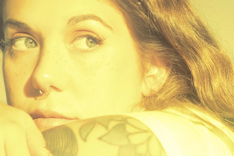 Lisasinson, nueva incorporación de +Músicas Live con Equal