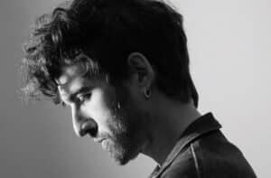 “Los Motivos”, segundo adelanto en solitario de Guille Galván (Vetusta Morla)