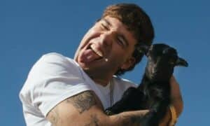 Quevedo tar topp 15 av Spotify og Apple i Spania med alle 'EL BAIFO'