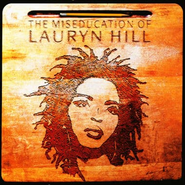 Lauryn Hill bryter tausheten på hennes musikalske pause
