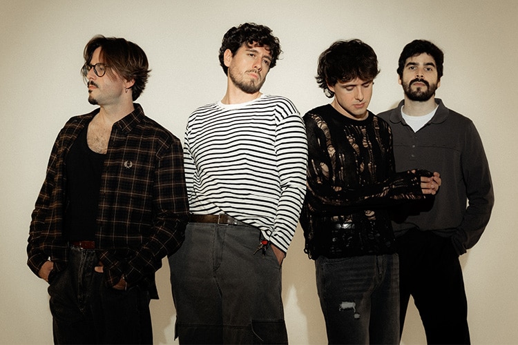 Estrenamos “Prometo estar bien”, nuevo videoclip de Hologramma