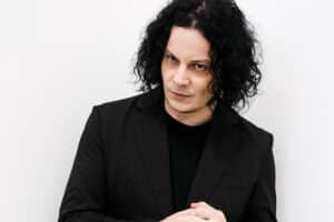Jack White anuncia nuevo disco con el single “Dollar Bill”
