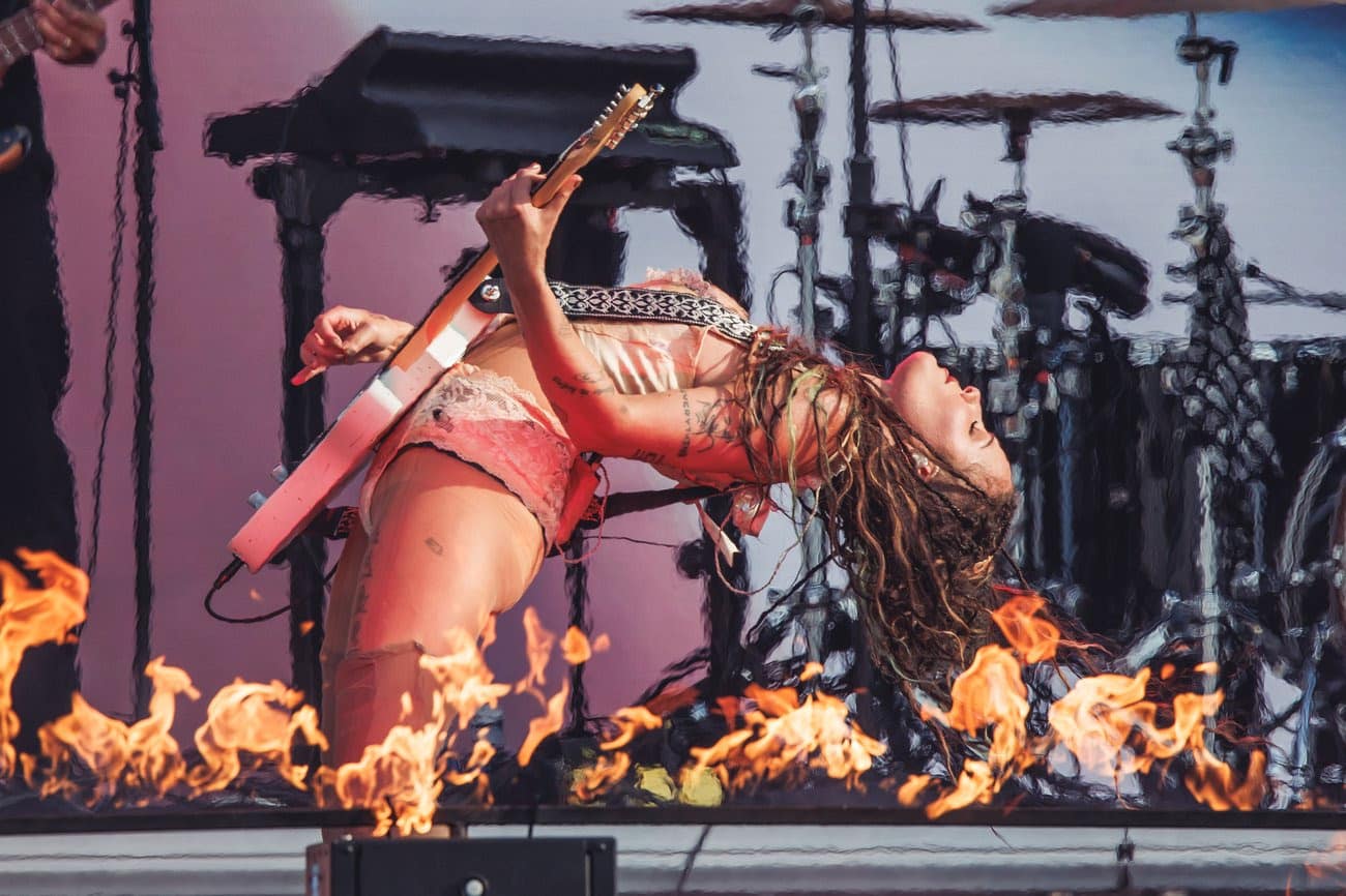 Halsey og det uvanlige Twenty One Pilots-showet feier alt i Mad Cool