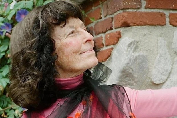 Linda Perhacs, savnet; team og venner ber om hjelp