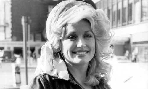 Dolly Parton dør etter en kort kamp mot kreft