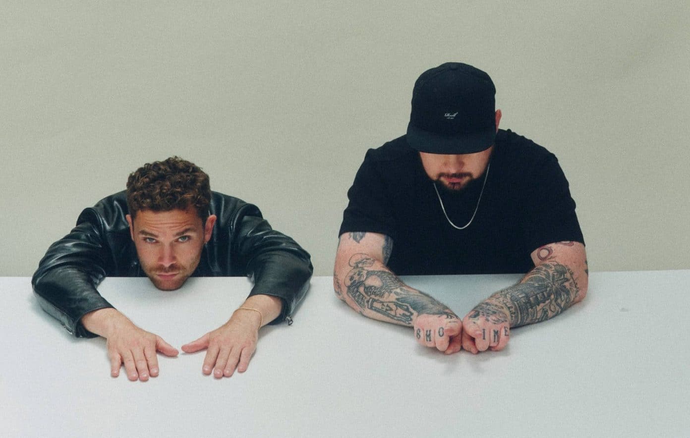 Royal Blood følger formelen deres nøye i "Ten Over Ten"