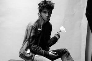 Troye Sivan anuncia cuarto álbum con “She's The Best”