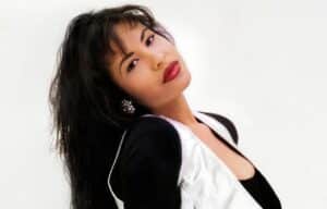 Selenas familie slåss om sangerens eiendeler