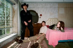 Fat Dog comparten “Heart of Darkness” antes de visitarnos